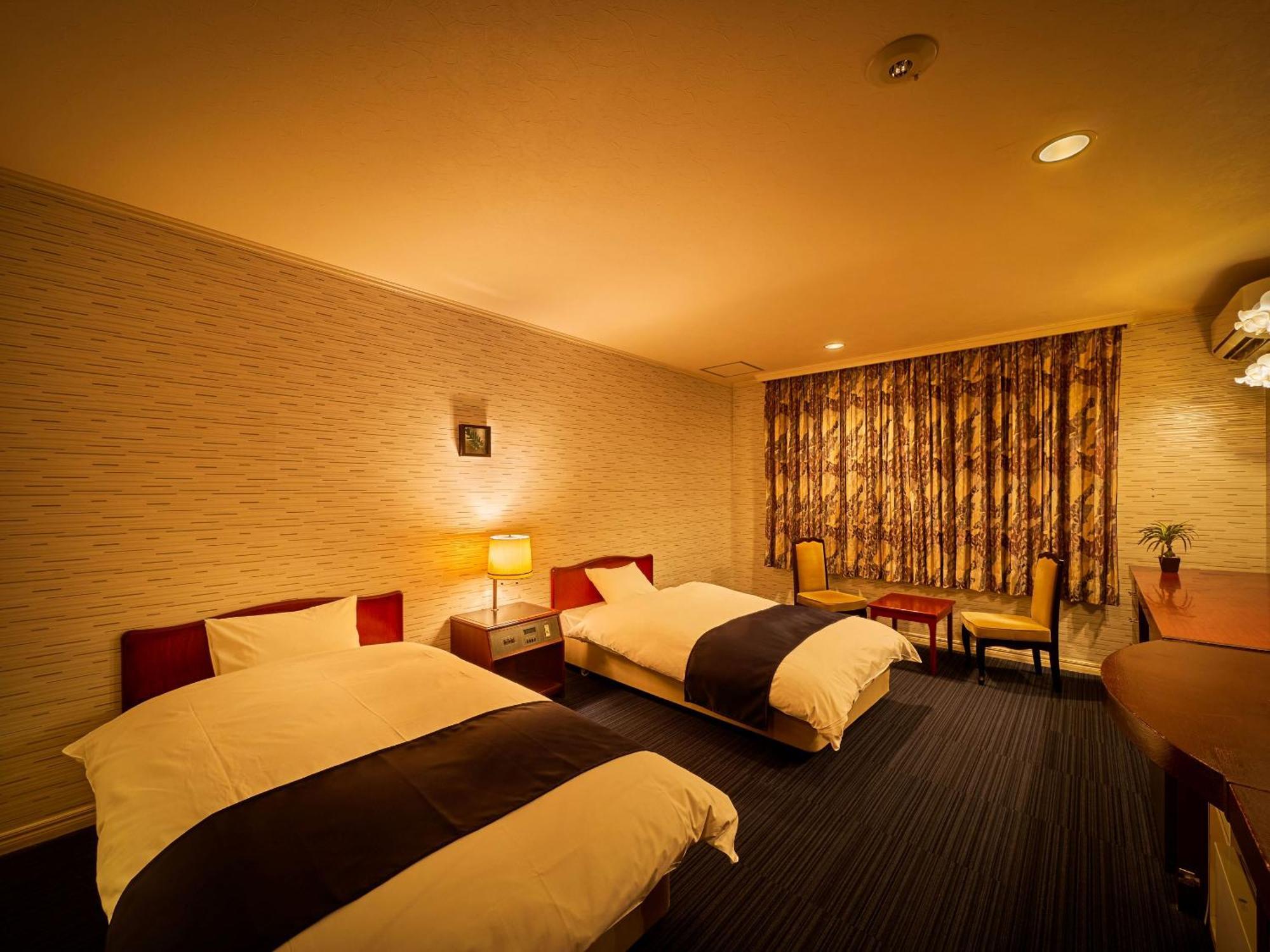 Ooedo Onsen Monogatari Dogo Hotel Macujama Kültér fotó