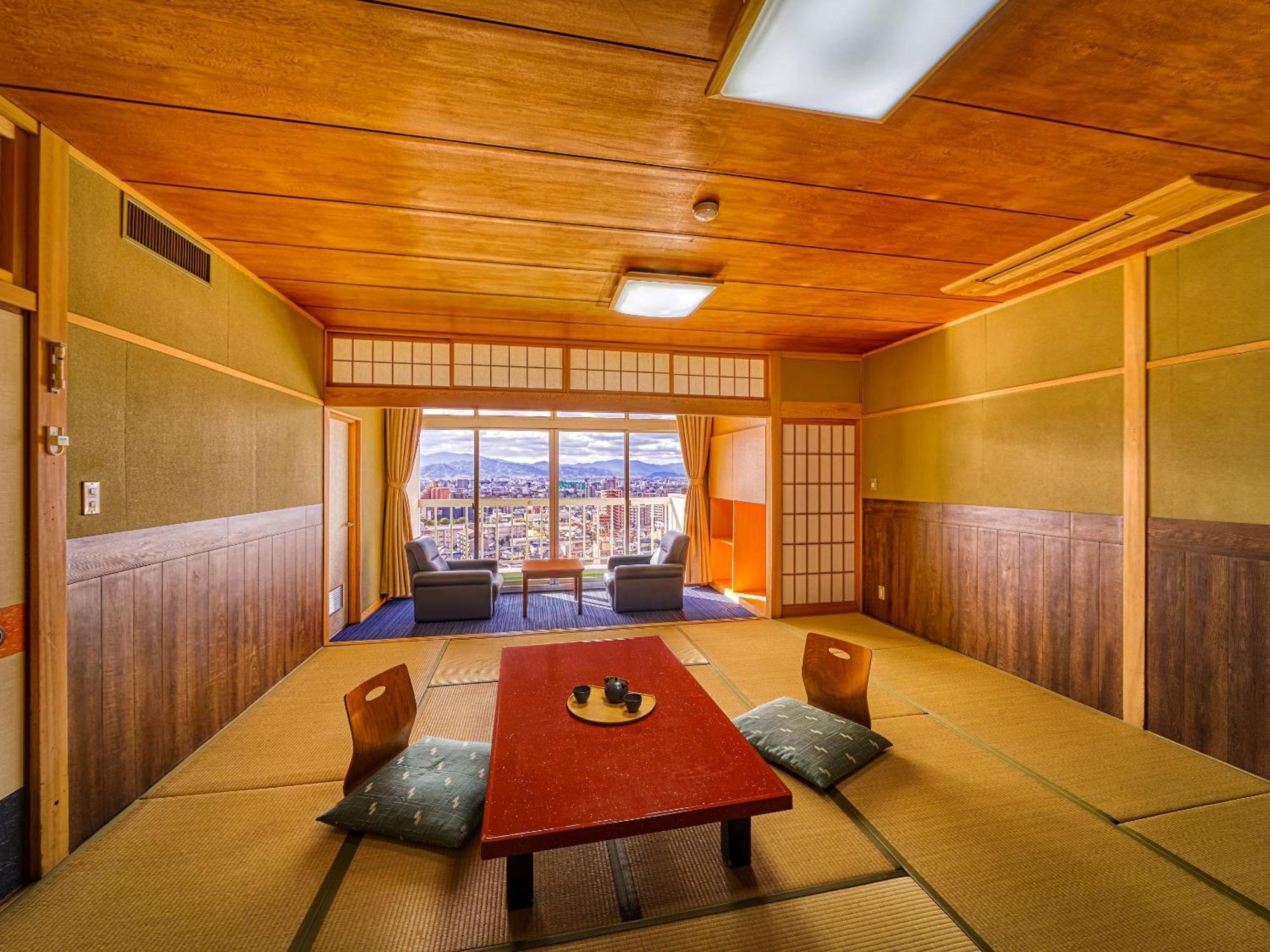 Ooedo Onsen Monogatari Dogo Hotel Macujama Kültér fotó