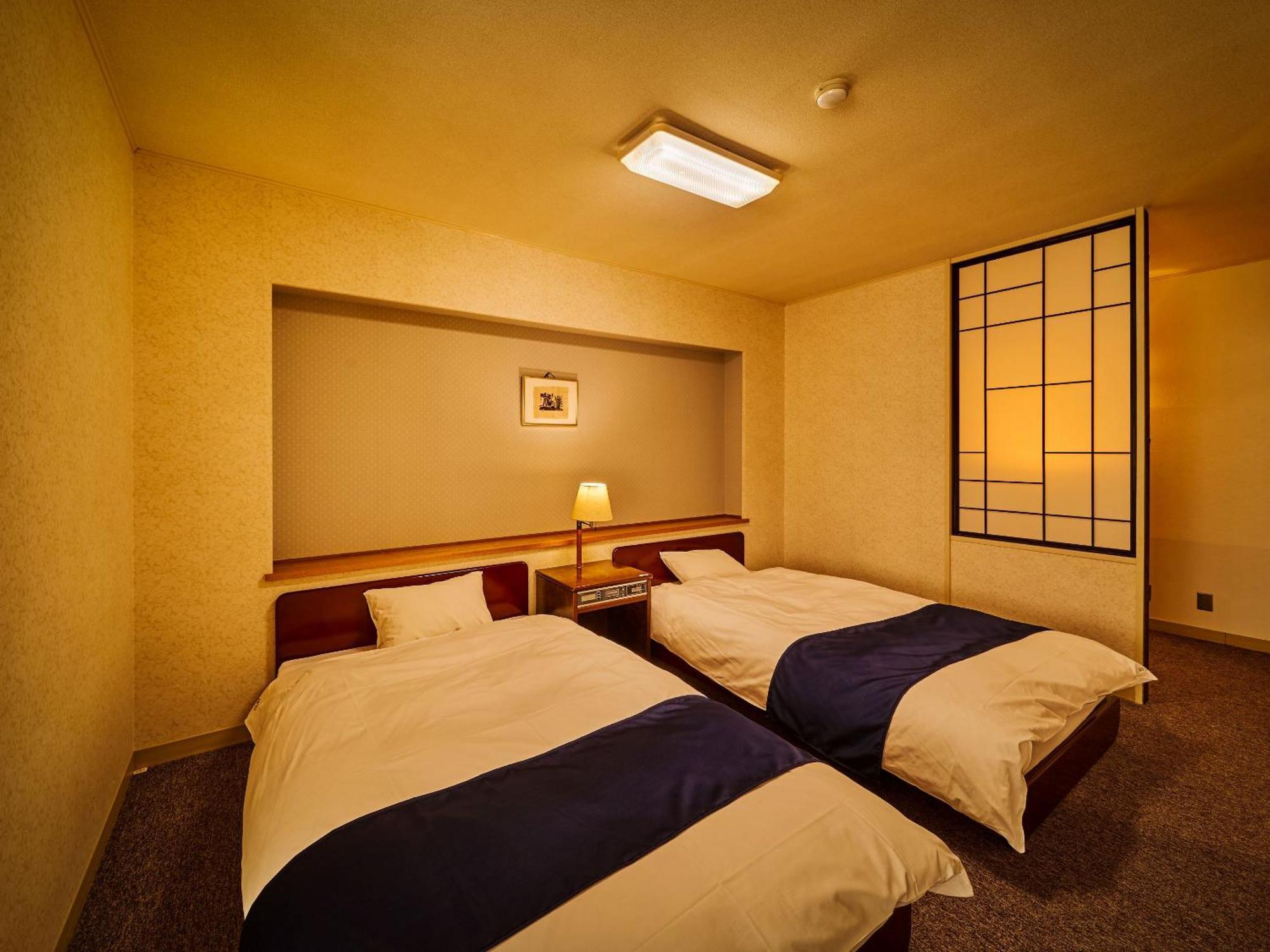 Ooedo Onsen Monogatari Dogo Hotel Macujama Szoba fotó