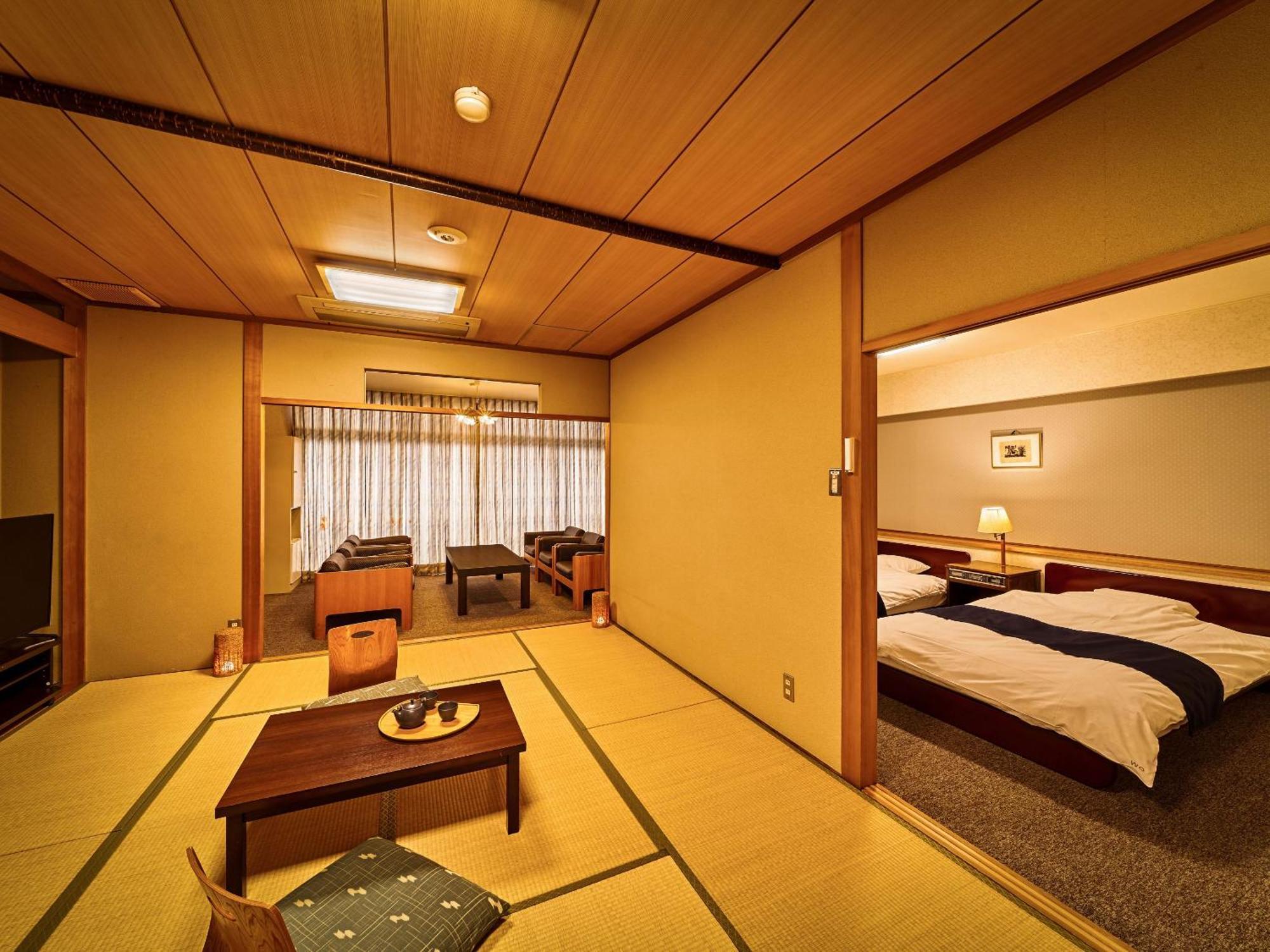 Ooedo Onsen Monogatari Dogo Hotel Macujama Szoba fotó