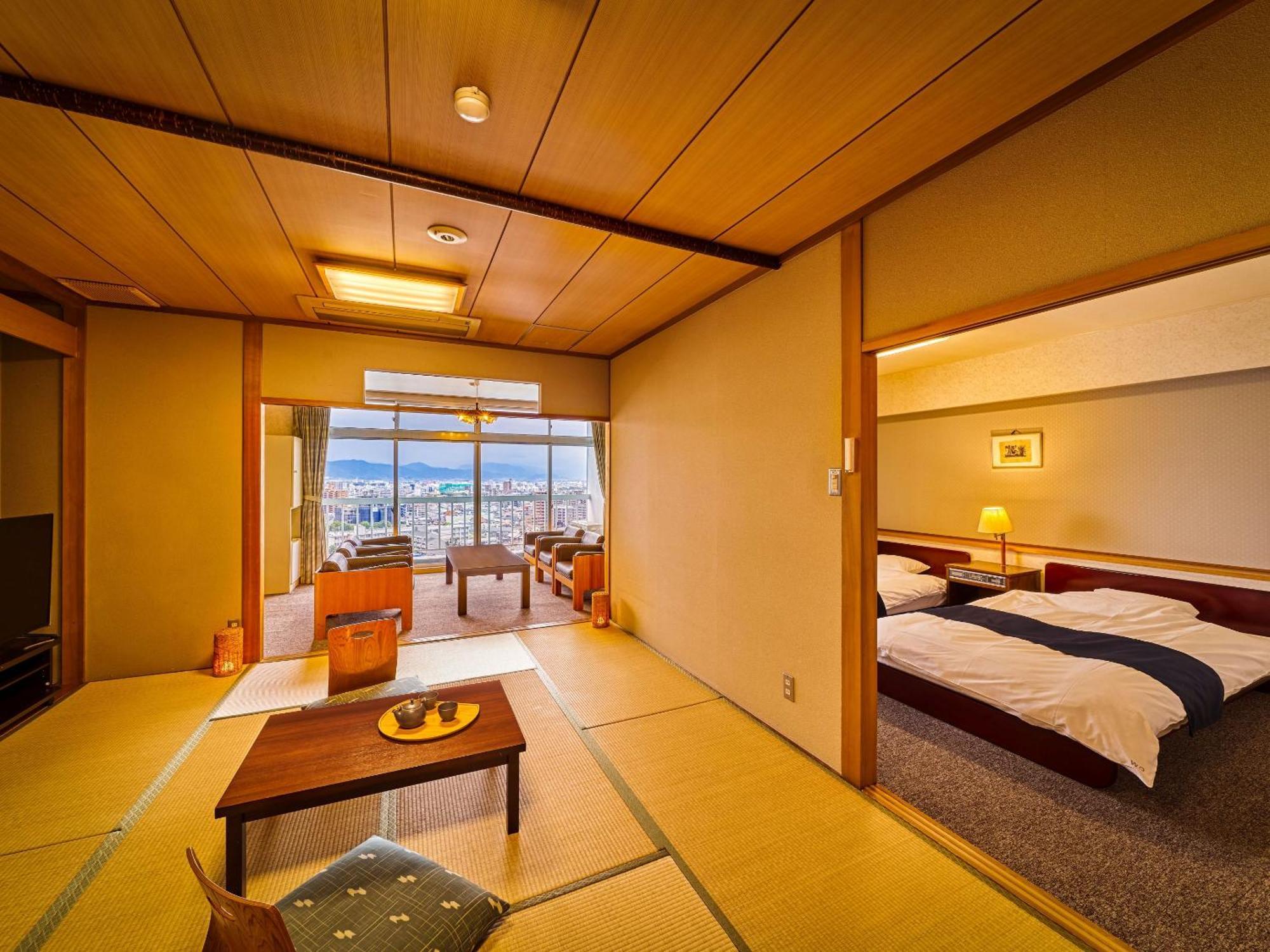 Ooedo Onsen Monogatari Dogo Hotel Macujama Szoba fotó