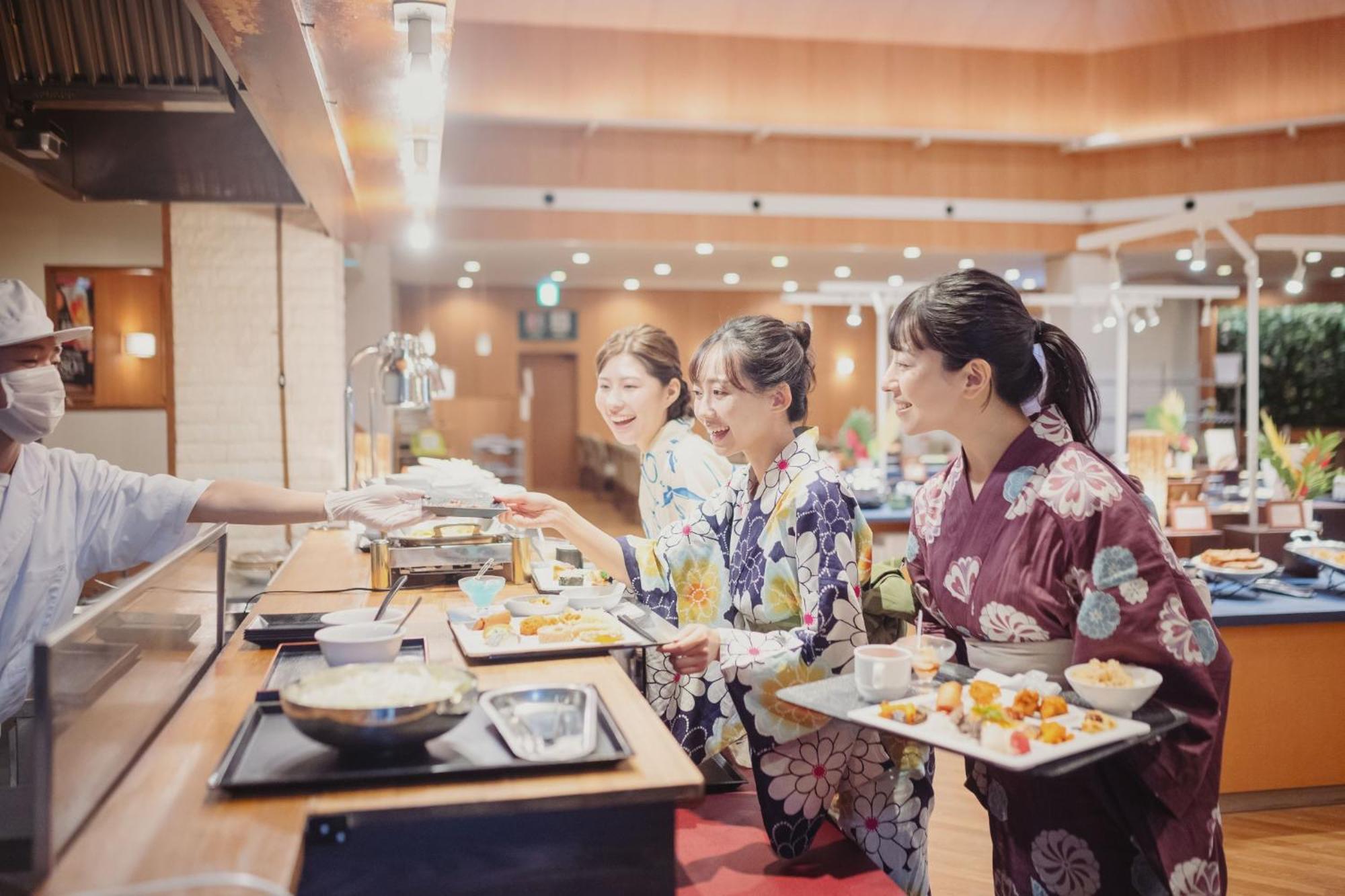 Ooedo Onsen Monogatari Dogo Hotel Macujama Kültér fotó